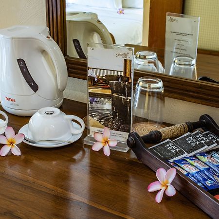 Aanari Hotel & Spa- Mauritius Flic-en-Flacq Εξωτερικό φωτογραφία