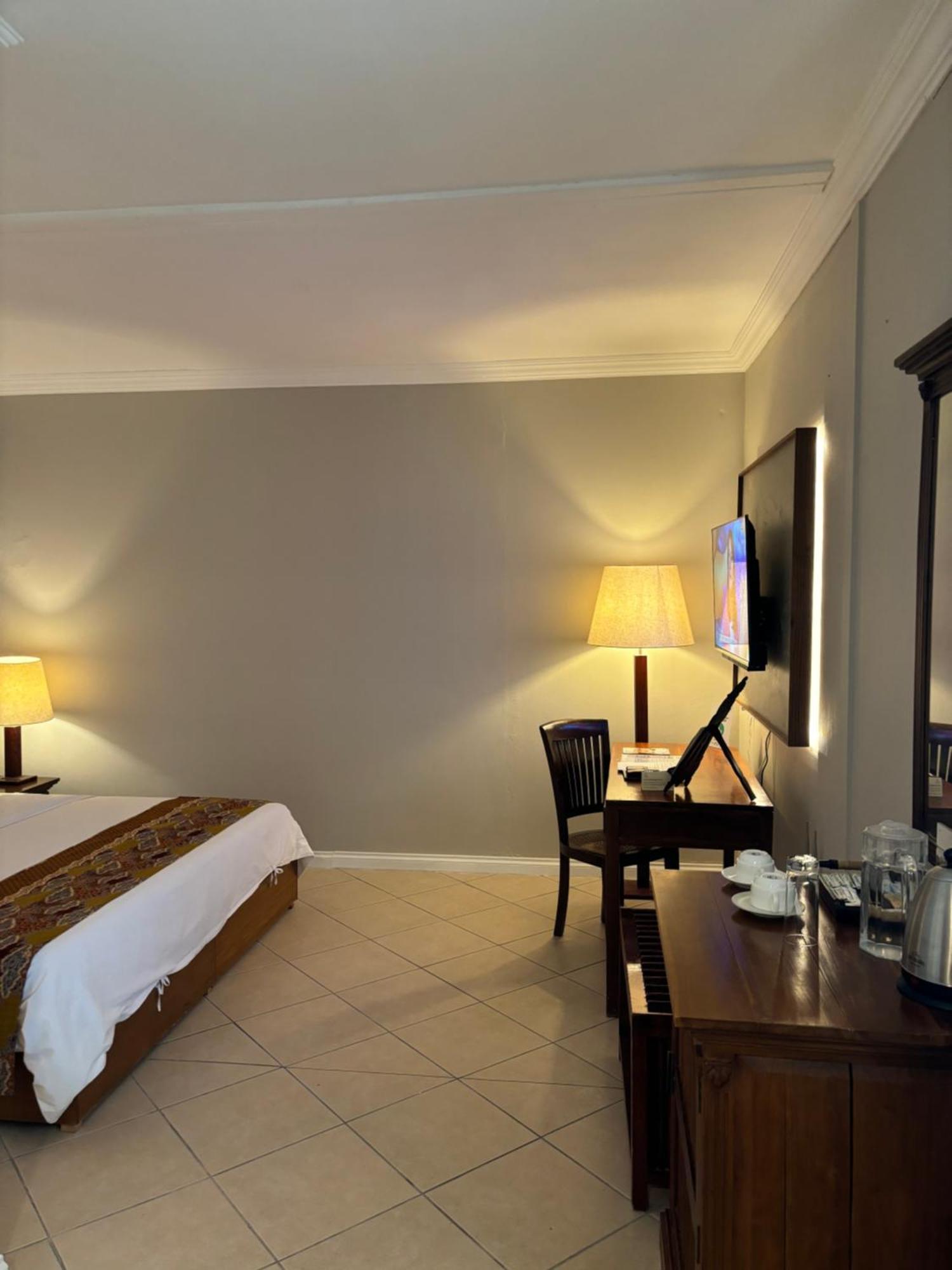 Aanari Hotel & Spa- Mauritius Flic-en-Flacq Εξωτερικό φωτογραφία