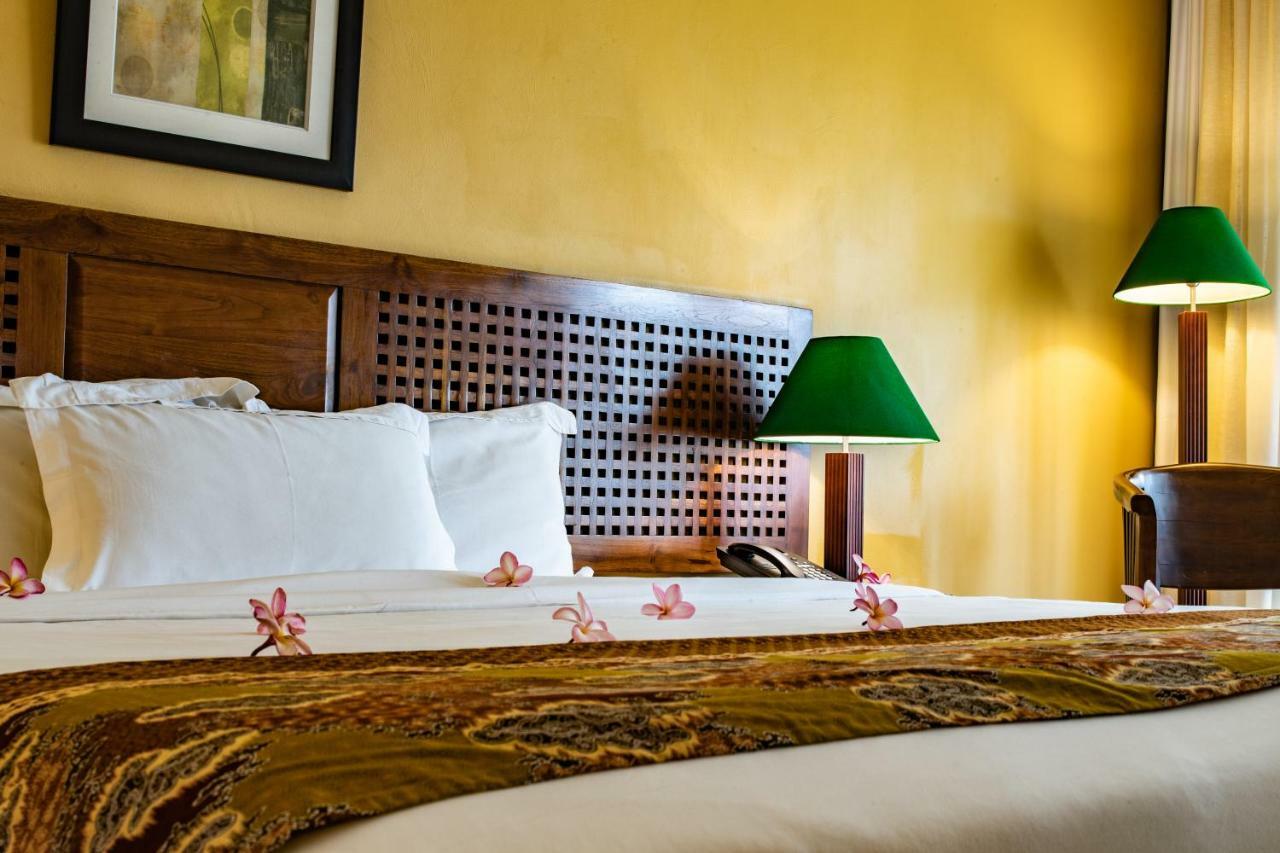 Aanari Hotel & Spa- Mauritius Flic-en-Flacq Εξωτερικό φωτογραφία